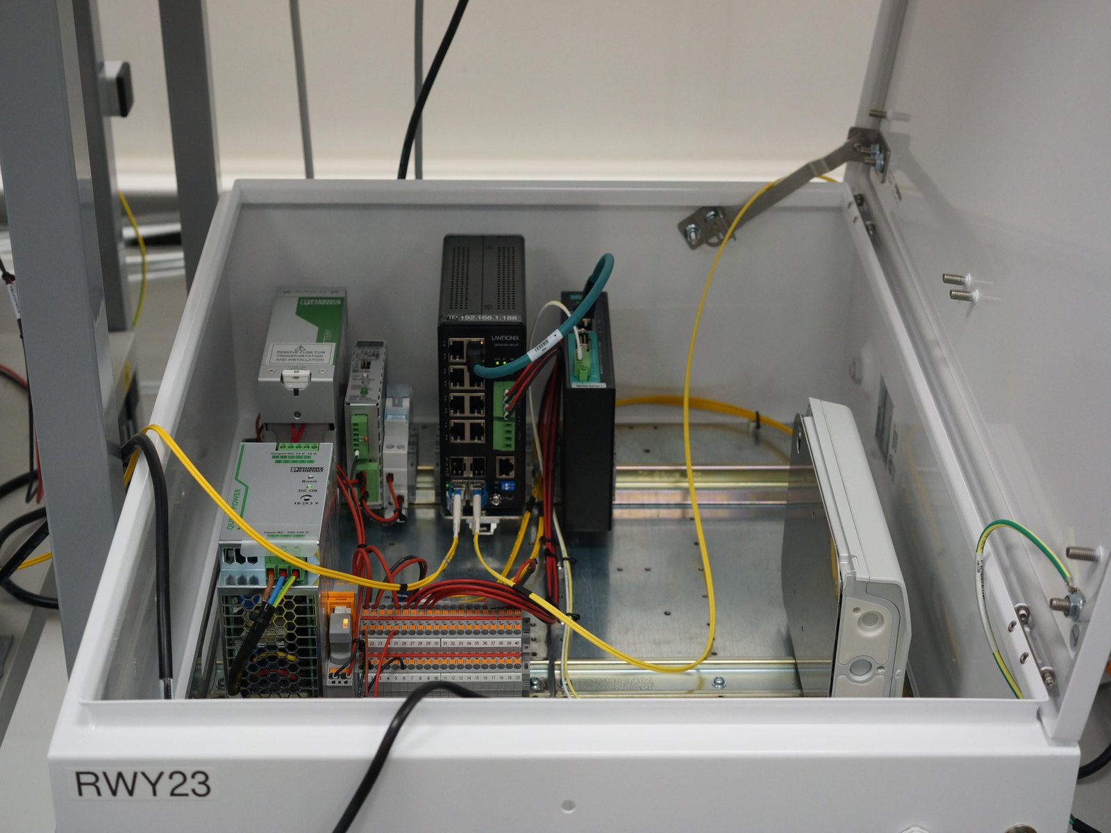 សកម្មភាពចុះសិក្សា និងធ្វើ FAT ស្តីពីឧបករណ៍ឧតុនិយមដោយផ្ទាល់នៅរោងចក្រ Vaisala Image 33