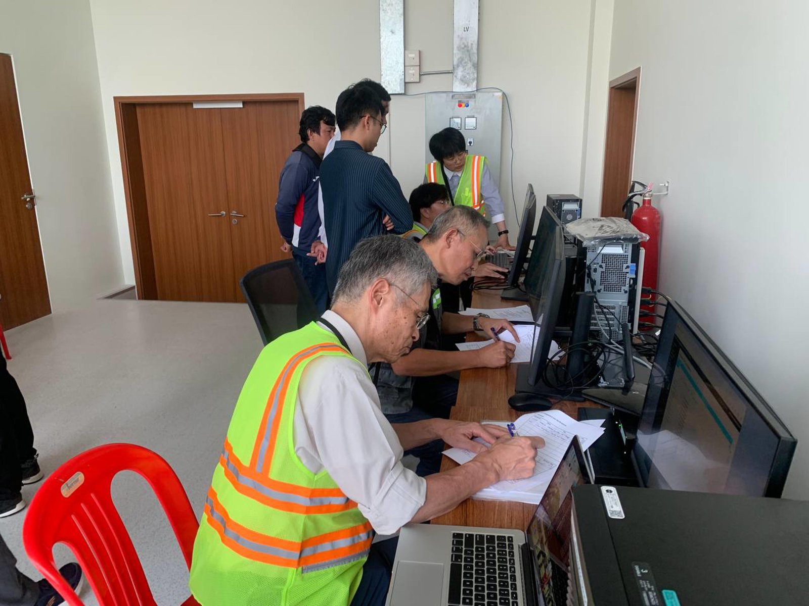 សកម្មភាពចុះហត្ថលេខា និងវគ្គបណ្តុះបណ្តាល (SAT) លើឧបករណ៍ HimawariCast Satellite នៅអាកាសយានដ្ឋានអន្តរជាតិតេជោ Image 231