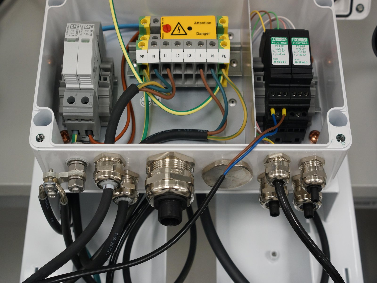 សកម្មភាពចុះសិក្សា និងធ្វើ FAT ស្តីពីឧបករណ៍ឧតុនិយមដោយផ្ទាល់នៅរោងចក្រ Vaisala Image 35