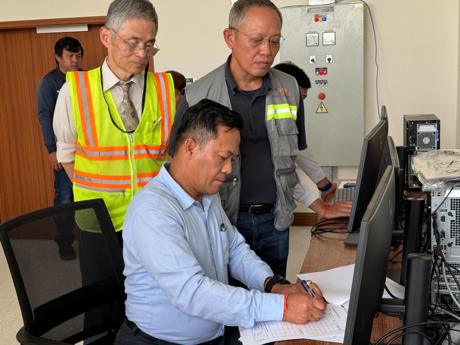 សកម្មភាពចុះហត្ថលេខា និងវគ្គបណ្តុះបណ្តាល (SAT) លើឧបករណ៍ HimawariCast Satellite នៅអាកាសយានដ្ឋានអន្តរជាតិតេជោ Image 234