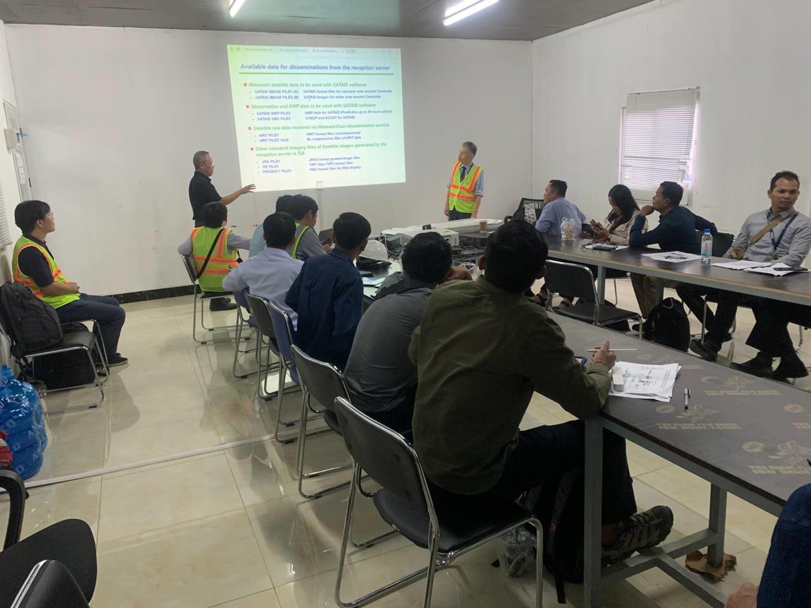 សកម្មភាពចុះហត្ថលេខា និងវគ្គបណ្តុះបណ្តាល (SAT) លើឧបករណ៍ HimawariCast Satellite នៅអាកាសយានដ្ឋានអន្តរជាតិតេជោ Image 221