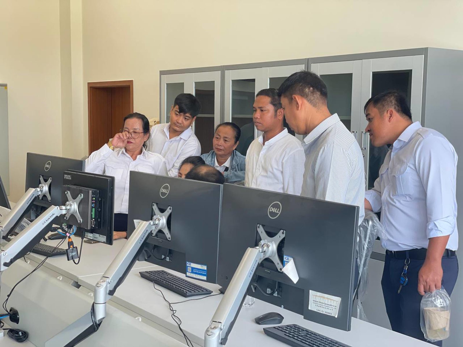 វគ្គបណ្ដុះបណ្ដាលទៅលើជំនាញ “ព័ត៌មានឧតុនិយមសម្រាប់សេវាកម្មនាំផ្លូវអាកាស” Image 315