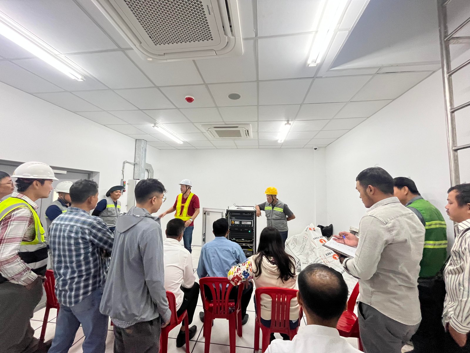 សកម្មភាពបណ្តុះបណ្តាល និងធ្វើ SAT ស្តីពីឧបករណ៍ឧតុនិយមនៅអាកាសយានដ្ឋានអន្តរជាតិតេជោ Image 56