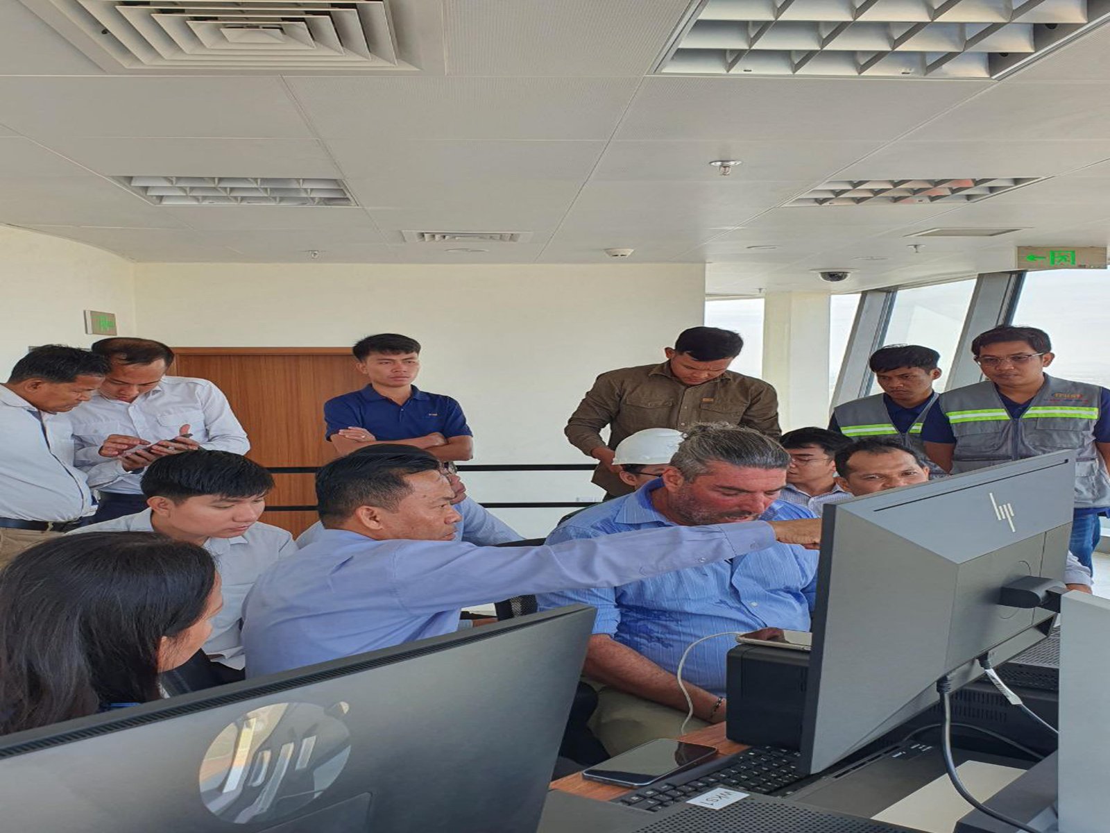 សកម្មភាពបណ្តុះបណ្តាល និងធ្វើ SAT ស្តីពីឧបករណ៍D-ATIS នៅអាកាសយានដ្ឋានអន្តរជាតិតេជោ Image 194